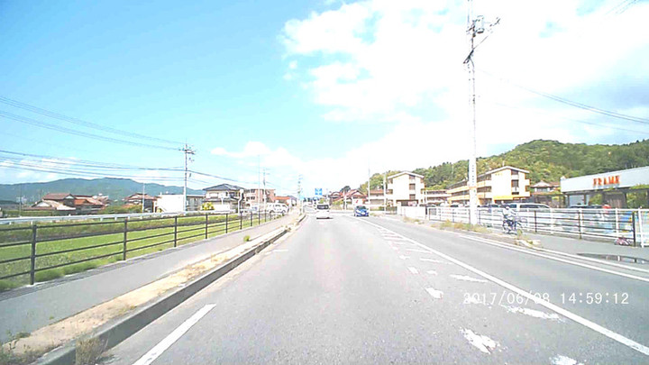 14560032avi_000164769